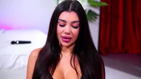 Snapshot of natydesiree chatting on October 9, 9:02 am Naty online show from October 9, 9:02 am