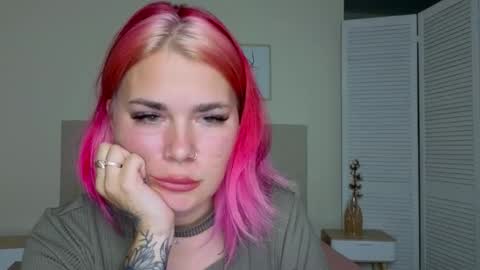 Snapshot of naughty_kittyy1 chatting on September 30, 2:22 pm Maria  online show from September 30, 2:22 pm