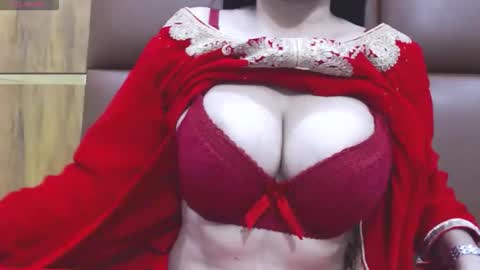 riya online show from January 12, 6:02 pm