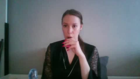 naughty_spark_ online show from May 19, 12:12 pm