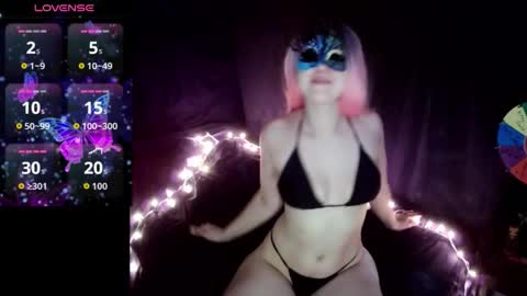 Nova online show from February 5, 8:12 pm