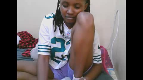 naughtyqueen online show from November 10, 2:39 am