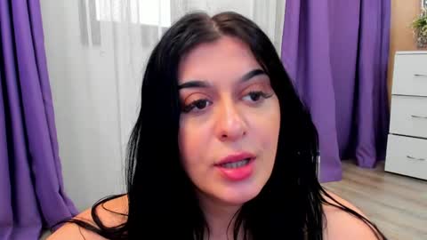 Eliza online show from March 31, 1:22 pm