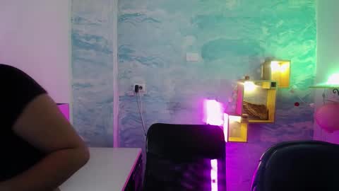 Neila  online show from February 15, 12:43 pm