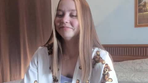 Lana online show from February 17, 1:04 am