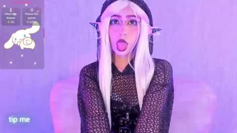 Snapshot of nemesis_castel chatting on September 17, 7:56 pm Nemesis online show from September 17, 7:56 pm