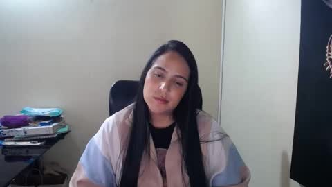 kelly lopez online show from February 6, 1:21 pm