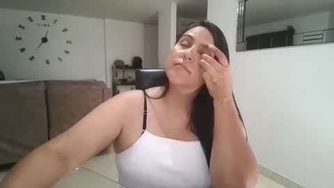 kelly lopez online show from October 20, 5:38 pm