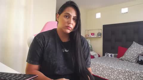 kelly lopez online show from October 10, 6:13 pm