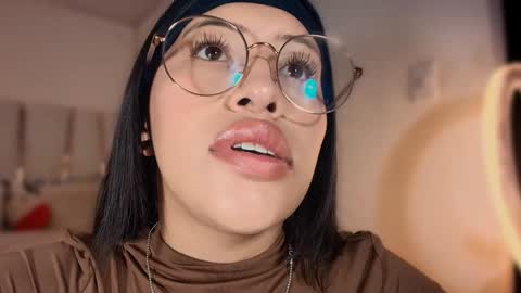 Helena    Every Friday new video for my fan club loves  online show from January 21, 8:00 pm