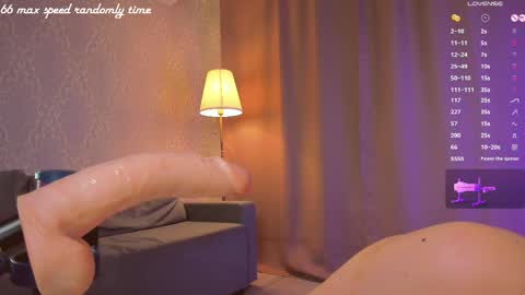 Lina Liza Emily and Grace online show from April 16, 9:39 pm