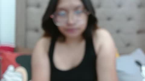 nerdypinaypie online show from January 6, 1:53 am