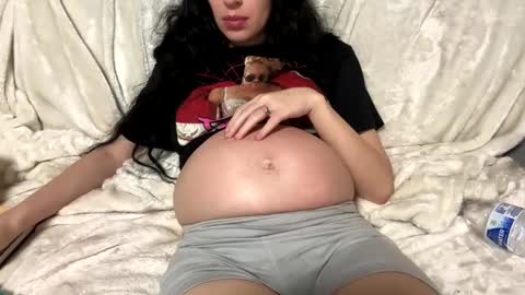 NessaLovesYouMore online show from March 8, 1:01 pm