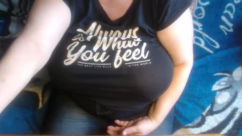 Lilly  online show from February 12, 1:24 pm