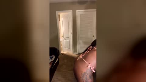 newatl1211 online show from April 13, 7:42 am