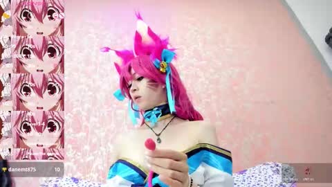 Snapshot of nezuko_mitsuri chatting on October 17, 6:00 pm NEZUKO MITSURI online show from October 17, 6:00 pm