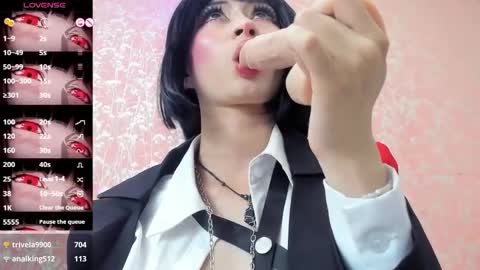 Snapshot of nezuko_mitsuri chatting on October 2, 8:47 pm NEZUKO MITSURI online show from October 2, 8:47 pm