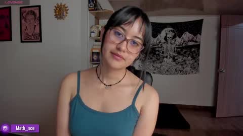 Snapshot of nia_blaze chatting on February 26, 9:39 pm Nia online show from February 26, 9:39 pm