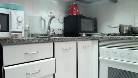 Sfora online show from March 25, 2:42 pm