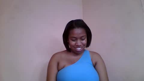 nicelly01 online show from June 11, 6:43 am