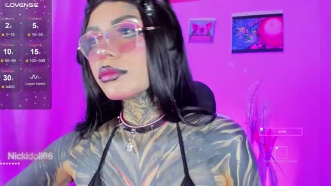   Help me reach 100 thumbs up online show from November 3, 7:01 am