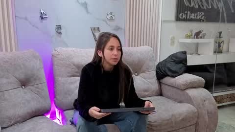 nicky_as online show from April 25, 1:41 pm