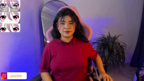 Nicky  online show from December 7, 1:07 pm