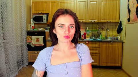 Nicky Weekends online show from January 28, 1:50 am