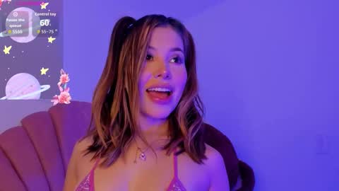 Nicol Gw online show from November 2, 12:30 pm