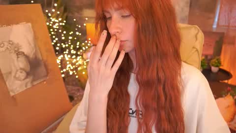 Nicol Moonn online show from March 29, 1:21 pm