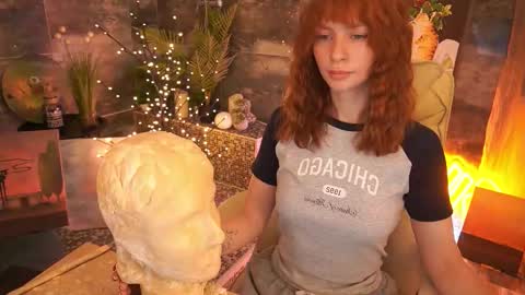 Nicol Moonn online show from January 15, 6:52 am