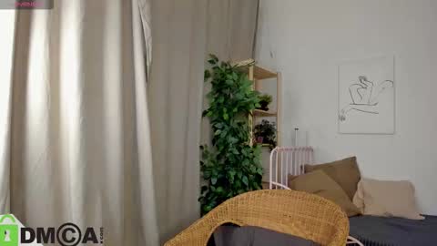 GMT7TueWedThSu 0300am-0900am. Sa 1000am-0400pm online show from October 5, 8:14 pm