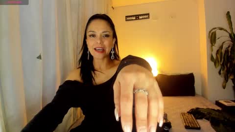 Snapshot of nicole_lustt chatting on December 30, 10:55 pm Nicole online show from December 30, 10:55 pm