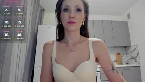 nicoledolla online show from October 19, 10:56 pm