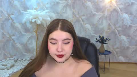 nicolefoxery online show from October 17, 6:33 pm