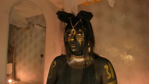 Andrea give it a thumbs up please its important  online show from October 29, 5:37 pm