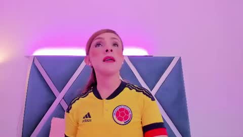 nicoll_89 online show from June 17, 12:06 pm