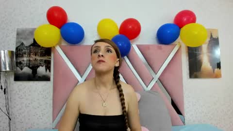 nicoll_89 online show from June 28, 1:07 pm