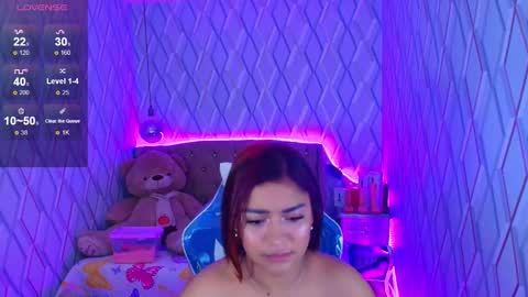 Nicolle Miley online show from September 15, 3:04 am