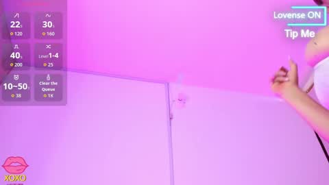 nicolleu99 online show from September 26, 12:14 pm