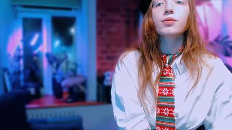 Lilitht online show from December 29, 8:15 pm