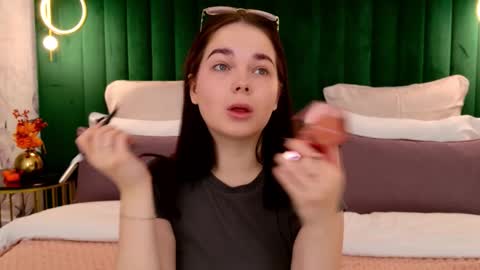 Nika online show from October 8, 3:11 am