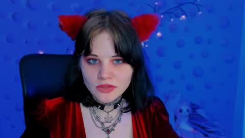 nikki_kiss_ online show from April 29, 5:30 pm