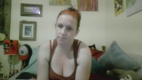 Nikkie online show from September 13, 9:45 pm