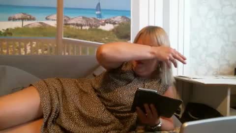 Nikole1 online show from April 15, 11:55 am