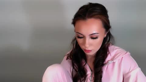 nikonara_ online show from December 5, 1:34 pm