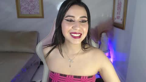 niky_love_v online show from January 12, 3:28 am
