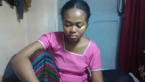 nilah online show from April 9, 6:52 am