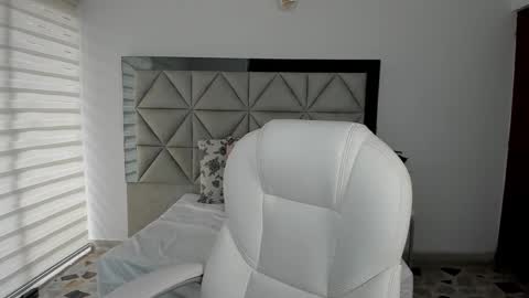  Nina  online show from March 12, 8:31 pm