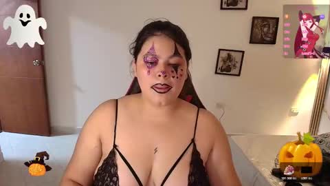  N I N A online show from October 30, 12:17 pm